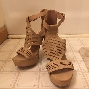 Tan high heels about 4 inch heel. size 7